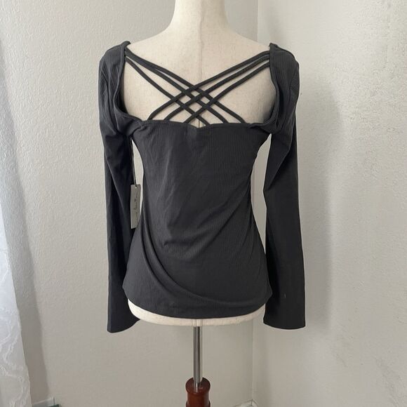 NEW Nine Britton Square Neck Criss Cross Back Long Sleeve NWT Size Medium M Grey - Picture 2 of 6